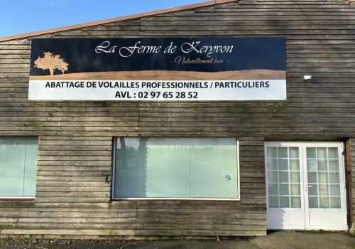 Enseigne de l'abattoir de La Ferme de Keryvon